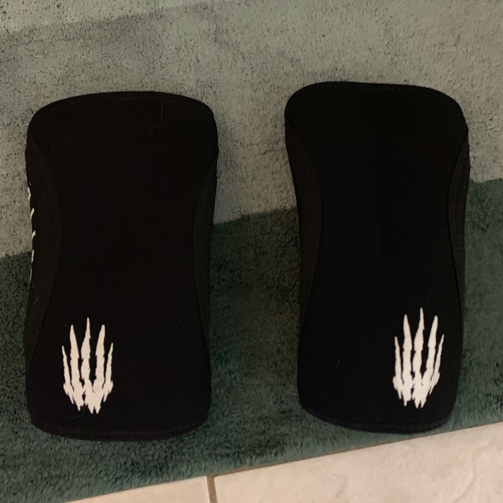 Bear Komplex Knee Sleeves (Small)
